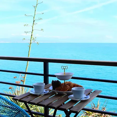 Luminoso Estudio En Castillo Santa Clara Apartamento *