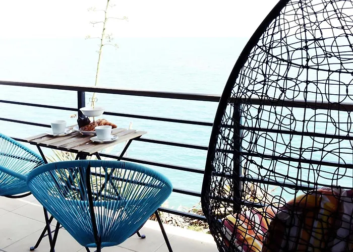 Luminoso Estudio En Castillo Santa Clara Torremolinos