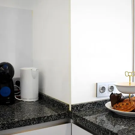 Luminoso Estudio En Castillo Santa Clara * Torremolinos