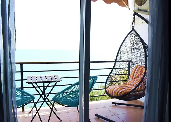 Luminoso Estudio En Castillo Santa Clara Apartment *