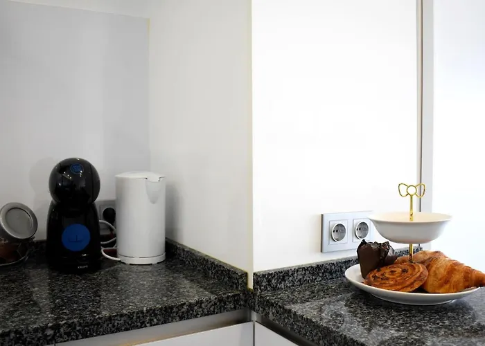 Luminoso Estudio En Castillo Santa Clara * Торремолинос